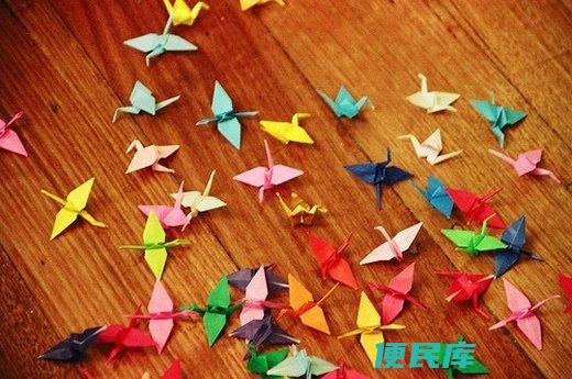 千纸鹤代表什么意思（不同颜色的千纸鹤分别代表什么）