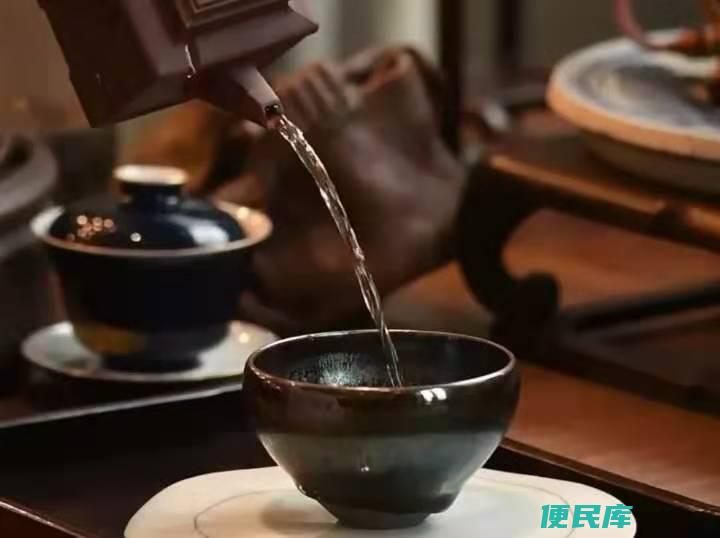 建盏的正确开盏方法（建盏开盏的注意事项及养护建议）