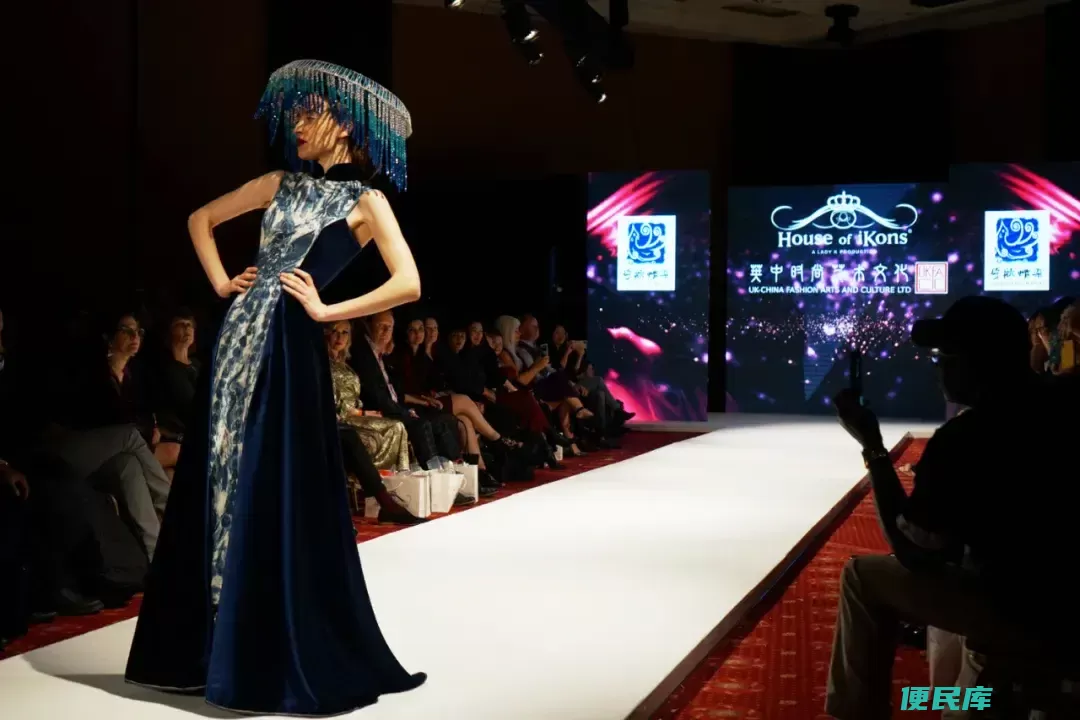伦敦时装周惊艳表演（伦敦时装周中国之夜的衣服出自谁手）