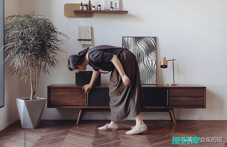 胡桃木家具的优缺点（胡桃木家具购买时应该怎样挑选）