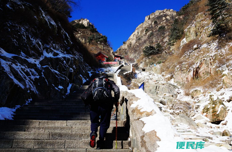 泰山一天能爬完吗（多少小时能爬到泰山顶要注意什么）