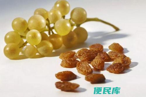 葡萄干的制作过程（揭秘葡萄干的制作方法和工艺）