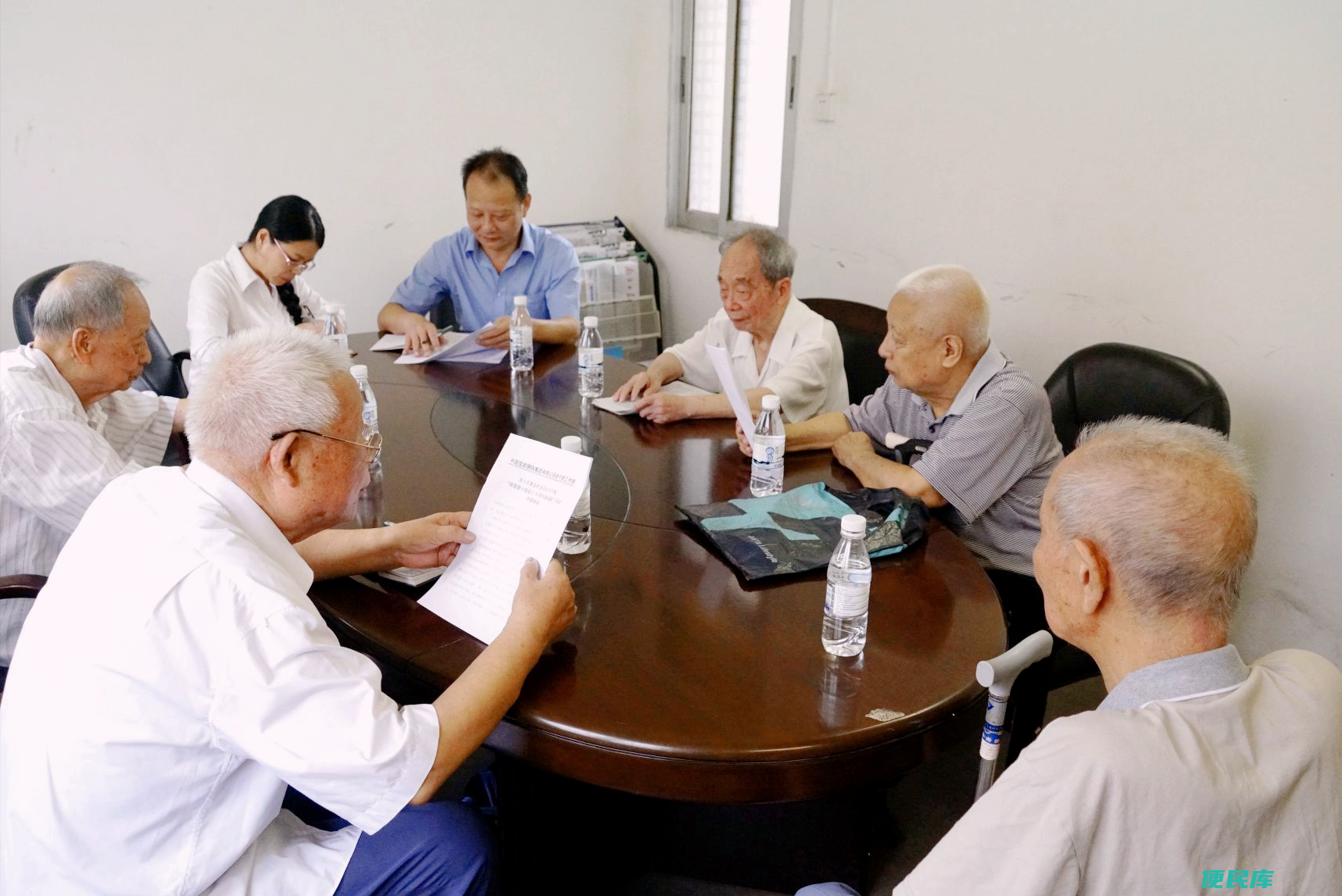 <font color='#ff7200'>离休</font>和退休的区别在哪里（哪些人可以享受<font color='#ff7200'>离休</font>的待遇）