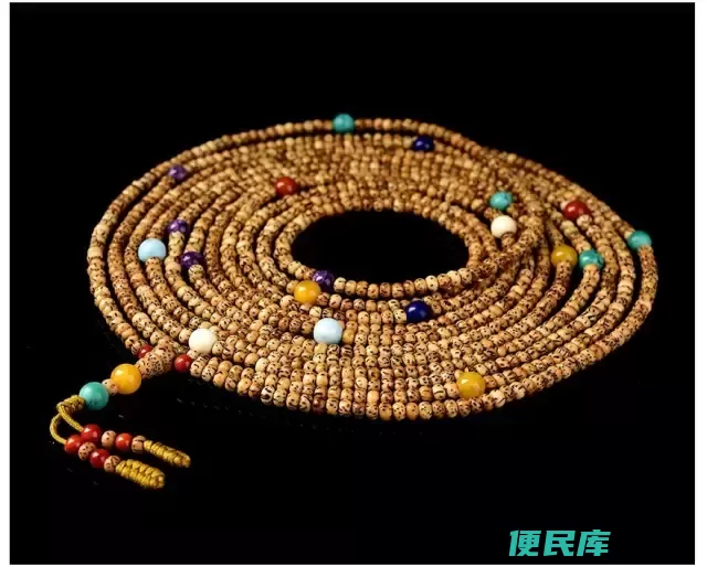 54颗佛珠的含义是什么（不同的手串珠数有何不同）
