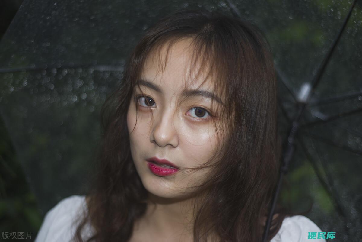 怎么幽默的和女生聊天（几个幽默聊天的技巧“套路”公式）