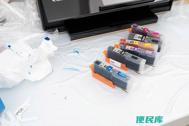 打印机墨水添加方法（教你如何给打印机添<font color='#ff7200'>加墨</font>水）