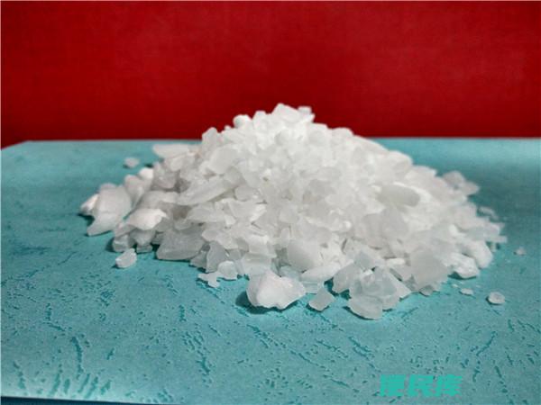 氢氧化铁是什么颜色（介绍氢氧化铁的用途和颜色）