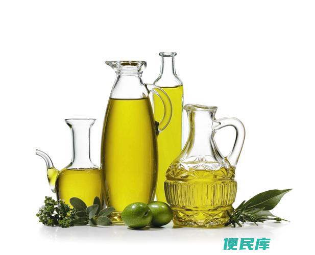 橄榄油适合高温炒菜吗（<font color='#ff7200'>讨论</font>橄榄油在高温下炒菜的适用性）