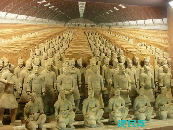 秦始皇为什么要修建兵马俑（秦始皇修建兵马俑的目的）