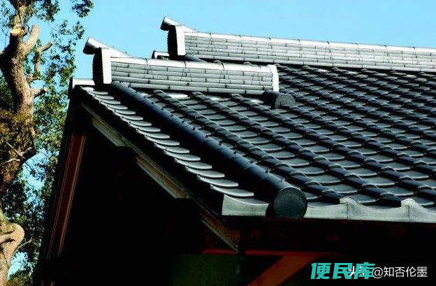 屋顶用什么瓦好（农村盖屋顶选用琉璃瓦还是陶瓷瓦）
