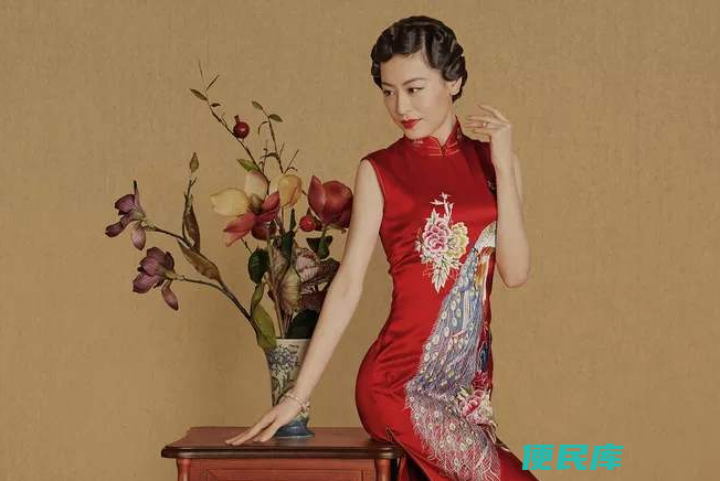 旗袍的由来和历史简介（旗袍的发展经过了哪些历史阶段）