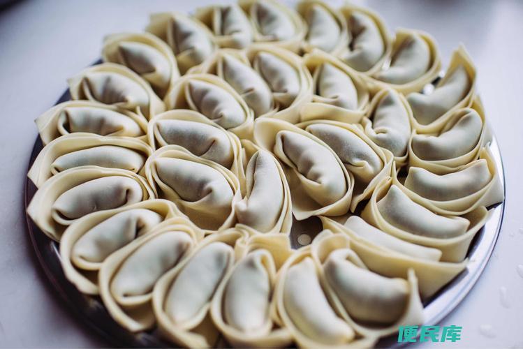 大馄饨怎么包（包制大馄饨的步骤）
