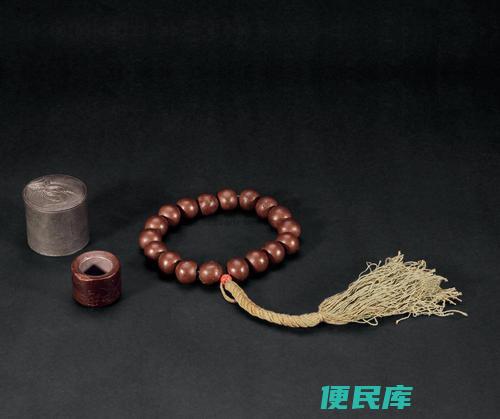 手钏和手串的区别在哪里（手钏和手串分别有何特点）
