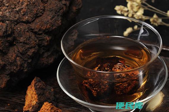 桦树茸泡水喝的方法（教你如何泡制桦树茸水）