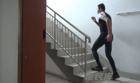 怎么练小腿肌肉效果好（训练小腿肌肉的方法和动作）