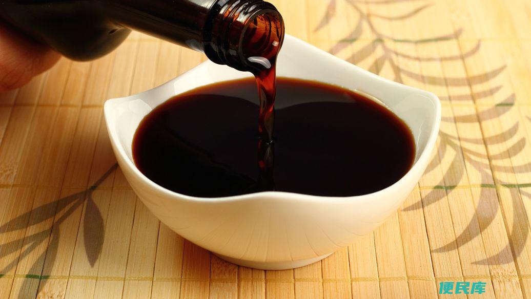 陈醋和香醋有什么区别（解答陈醋和香醋的区别）