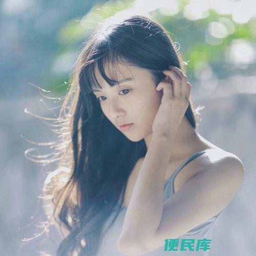 男同事对女同事有好感的表现（如何判断是否有好感）