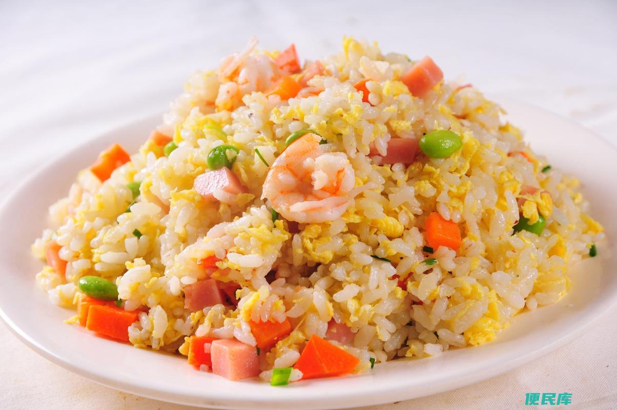 南京著名小吃介绍（介绍南京地区著名的美食小吃）