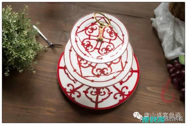 骨瓷和陶瓷的区别都有哪些（骨瓷的优点和缺点介绍）