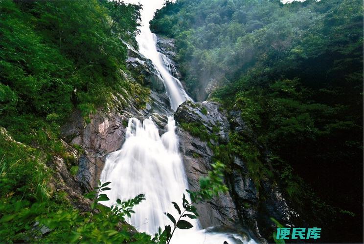 临安有哪些旅游景点推荐一下（介绍临安市值得游览的景点推荐）