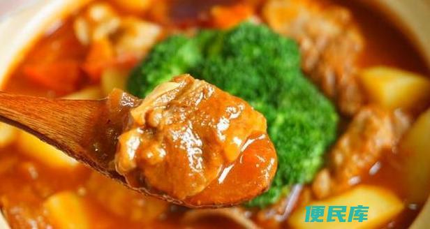 吸引人的美食文案撰写（探讨编写吸引人的美食文案技巧）
