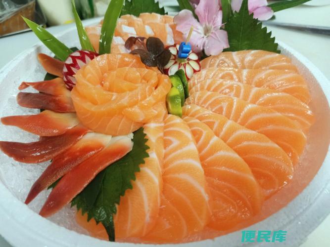 揭秘生吃食物的刺身之称（揭示生吃食物被称为刺身的原因）