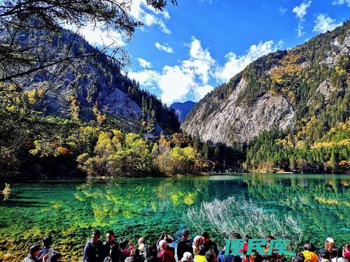 8月旅游去哪里比较好（适合8月去的旅游目的地有哪些）
