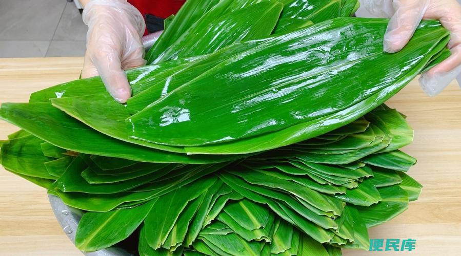 粽叶是何种废品（粽叶丢弃分类指南）