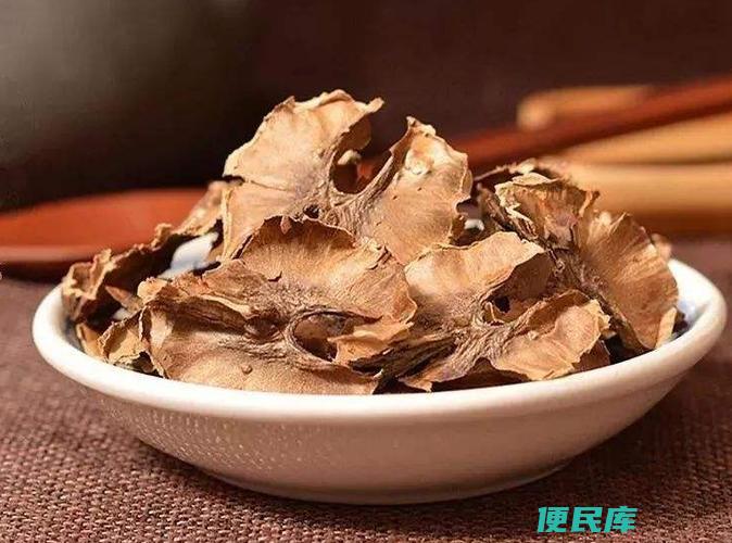 核桃仁中的分心木的功效（探究核桃仁中的分心木的益处）