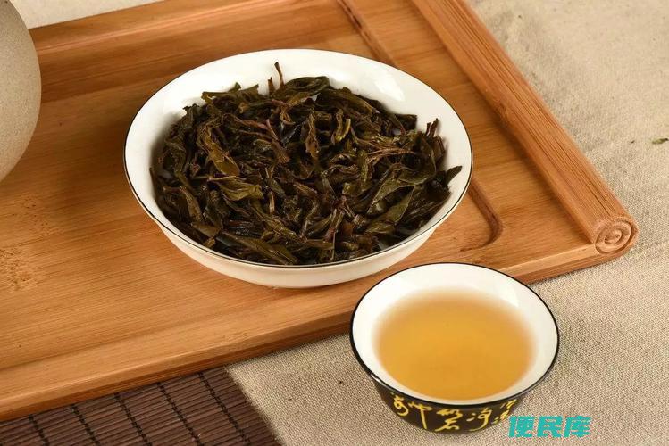 黑茶与红茶的区别（对比黑茶和红茶的特点和饮用方式）