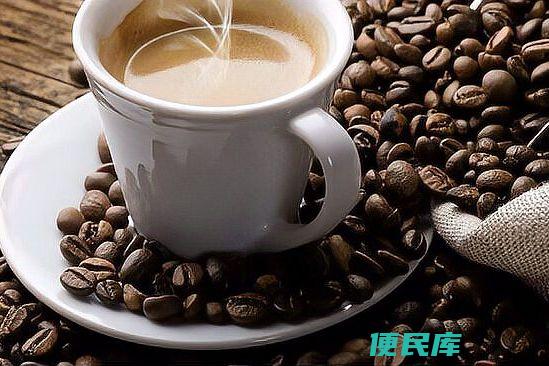 咖啡一天喝多少合适（解答每天咖啡饮用的正确量和注意事项）