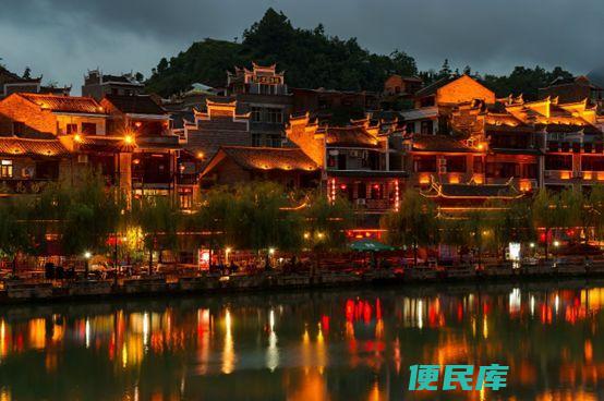 贵州特色美食小吃排名（中国贵州五大美食有哪些特点）