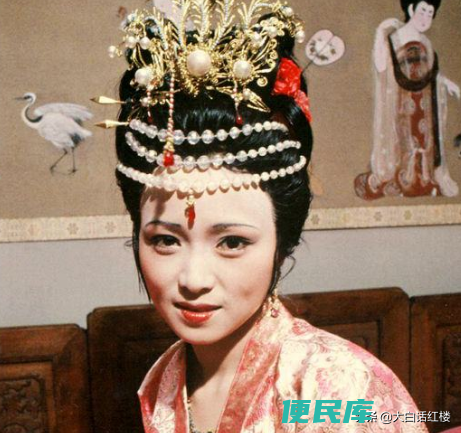红楼梦中秦可卿怎么死的（秦可卿从得病到死亡多长时间）