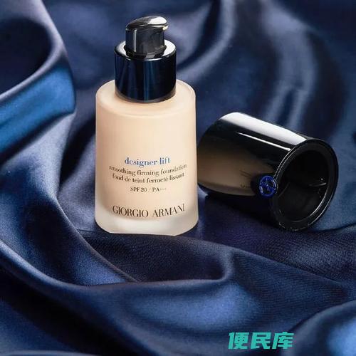 阿玛尼粉底液好用吗（Giorgio Armani粉底液使用效果如何）
