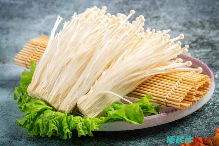 金针菇可以冷冻保存吗 能放多久时间（金针菇的冷冻保存时间）