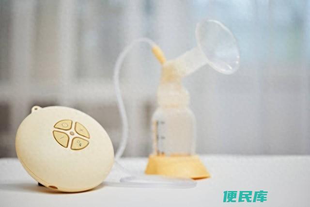 冻奶怎么加热给宝宝吃（母乳储存和冷冻的正确方法）
