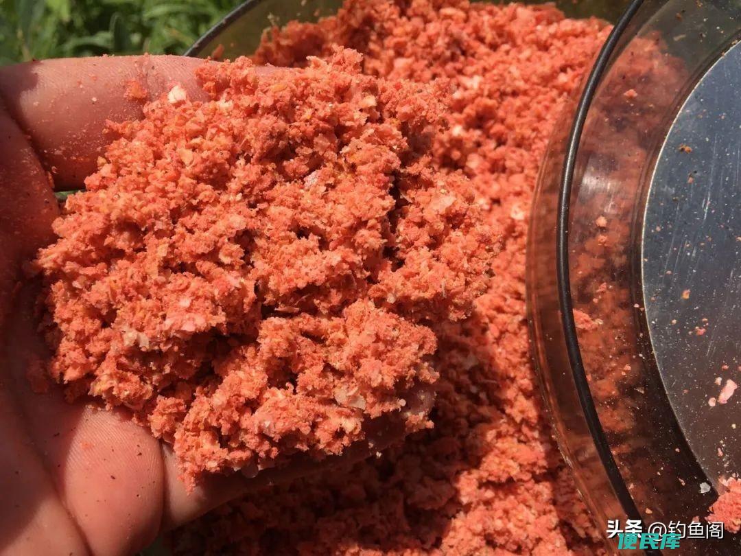 自制鲢鳙饵料的制作方法（抛竿钓鲢鳙饵料的具体做法）