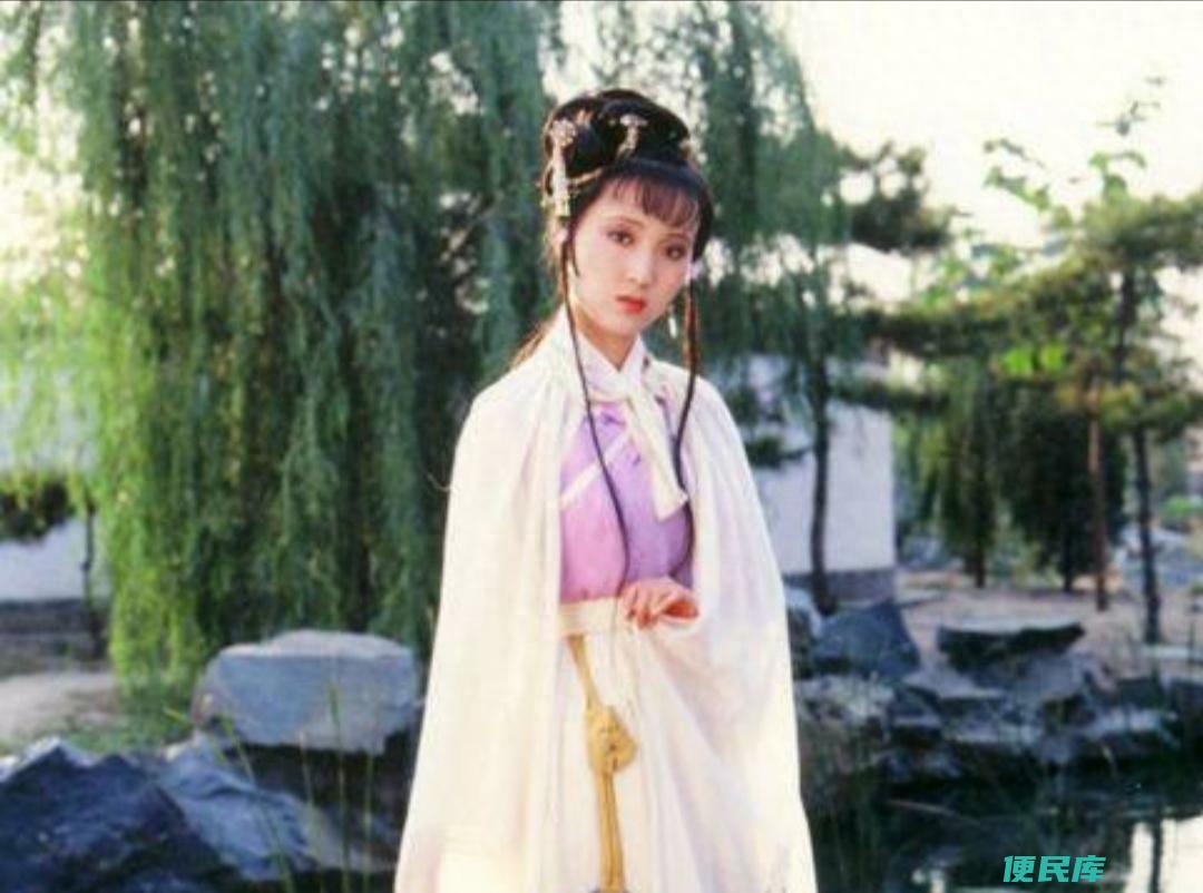 碧玉妆成一树高意思解释（碧玉妆成一树高是谁的诗句）