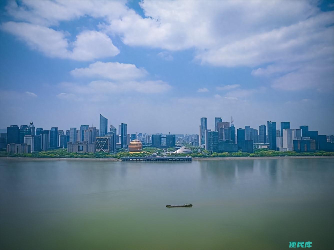 杭州属于几线城市（杭州普通人的真实收入是多少钱）