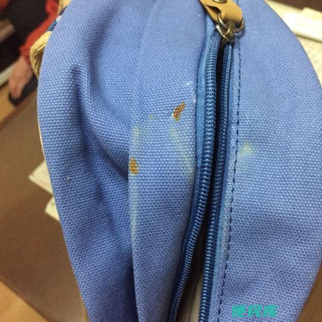 修复拉链掉头的书包（如何重新安装拉链掉头的书包）