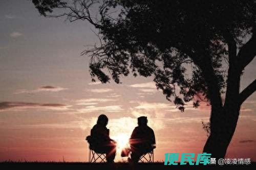 聊天怎样试探他喜欢你（套出对方喜欢你的问题有什么）