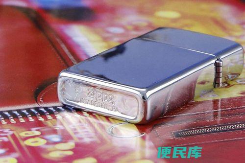 Zippo携带上飞机规定（了解Zippo打火机携带的航空规定）
