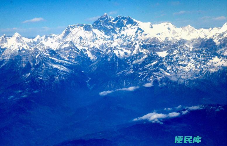 喜马拉雅山和珠穆朗玛峰关系（喜马拉雅山和珠穆朗玛峰的地理关系）