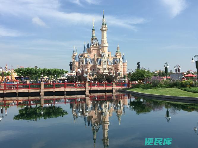上海迪士尼乐园攻略（如何游玩上海迪士尼乐园）