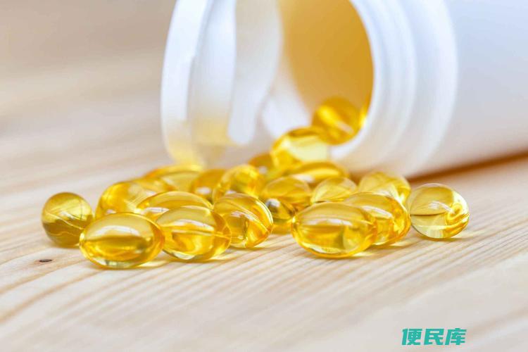 维生素E能否直接涂脸（涂抹维生素E是否适用于脸部）