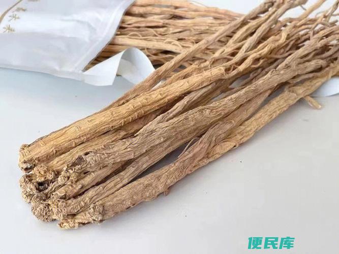 党参和西洋参的区别功效（比较党参与西洋参的区别和功效）