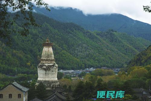 五台山所在地（五台山位于哪个地方）