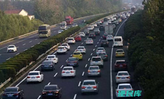 私家车有报废年限吗（私家车一般开多少年才会报废呢）