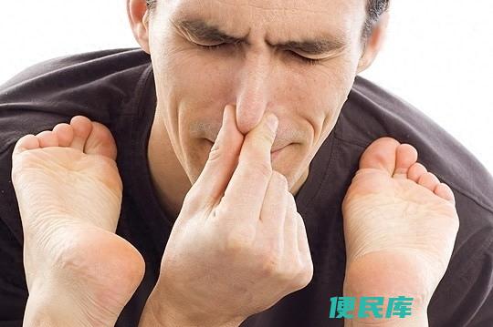 如何去除脚臭小窍门（分享几个预防和缓解脚臭的方法）