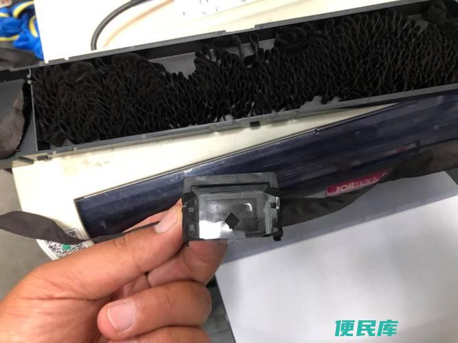 色带打印机怎么换色带（学会更换色带打印机的方法）